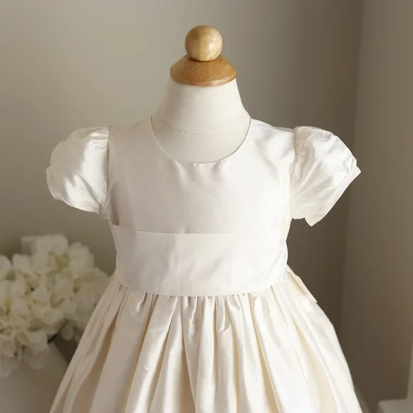 Ivory Flower Girl Dress 24 Months Designer Flower Girl Special Occasion Like New - Picture 7 of 9